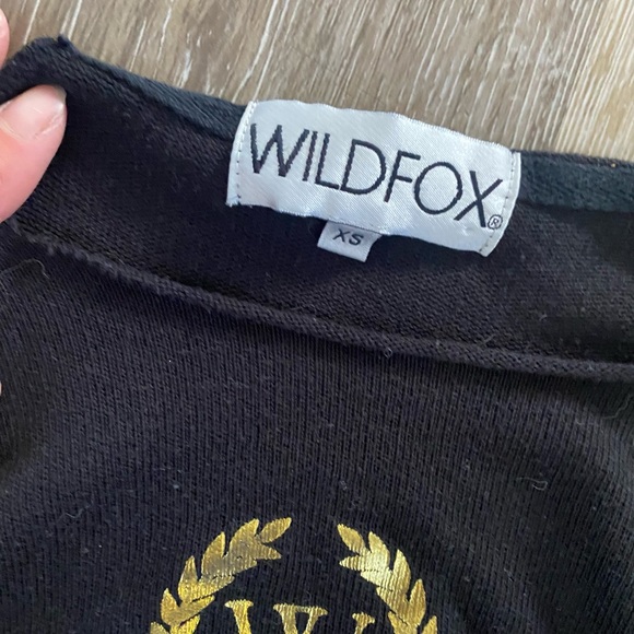WILDFOX gold logo, long sleeve tee - Picture 6 of 12